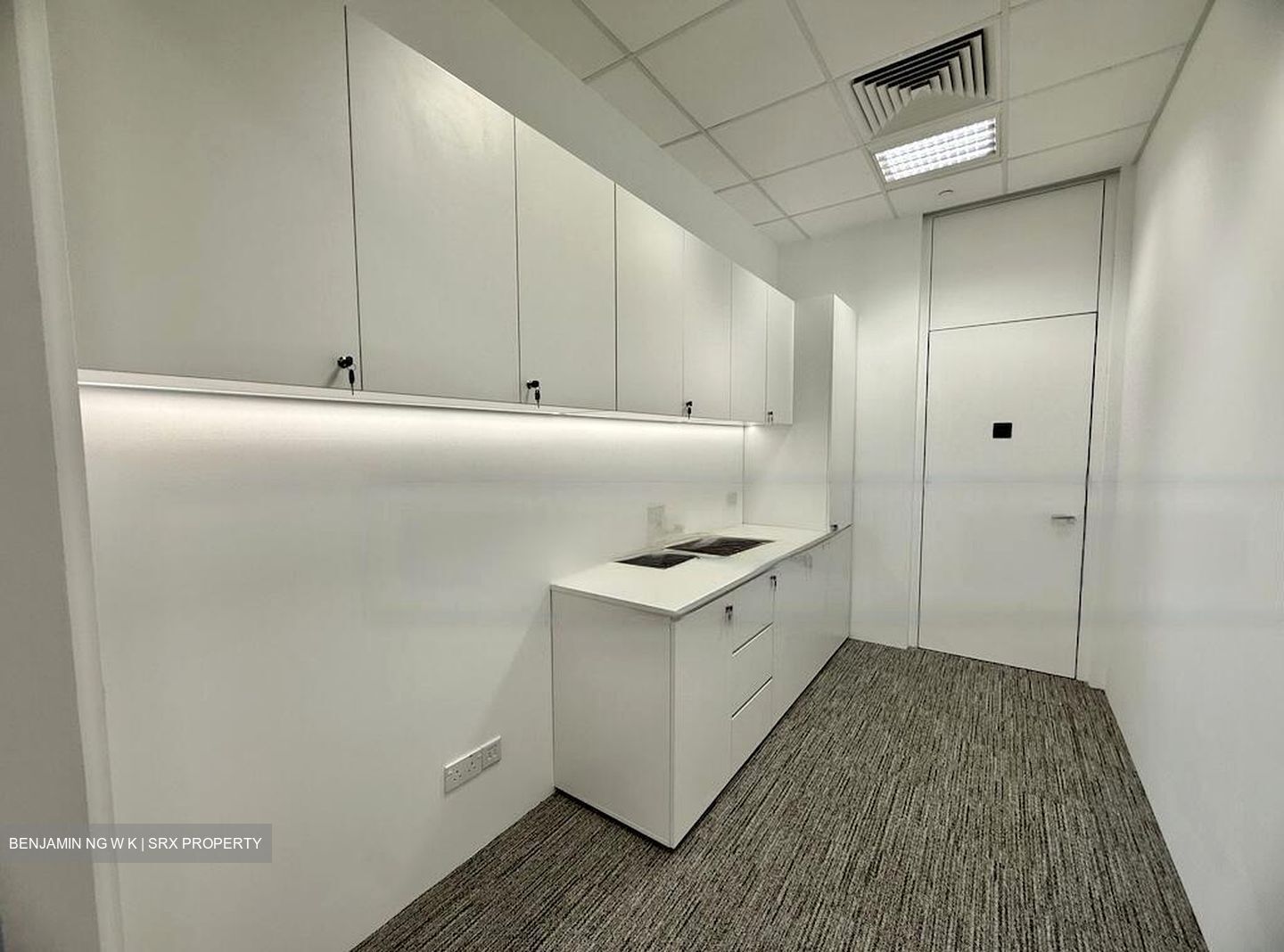 Marina Bay Residences (D1), Office #484143531